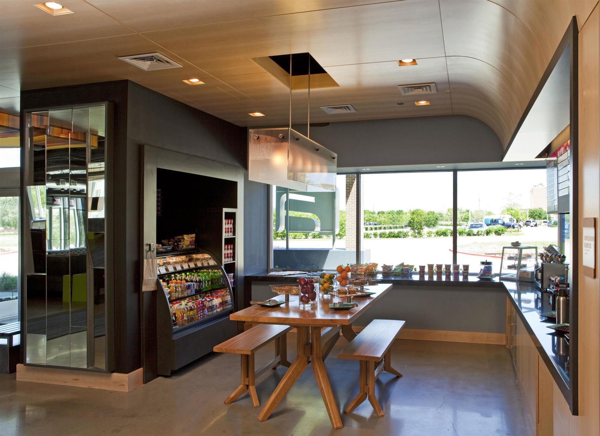 Aloft Hotel Frisco Exterior photo