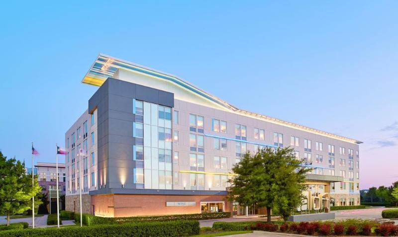 Aloft Hotel Frisco Exterior photo